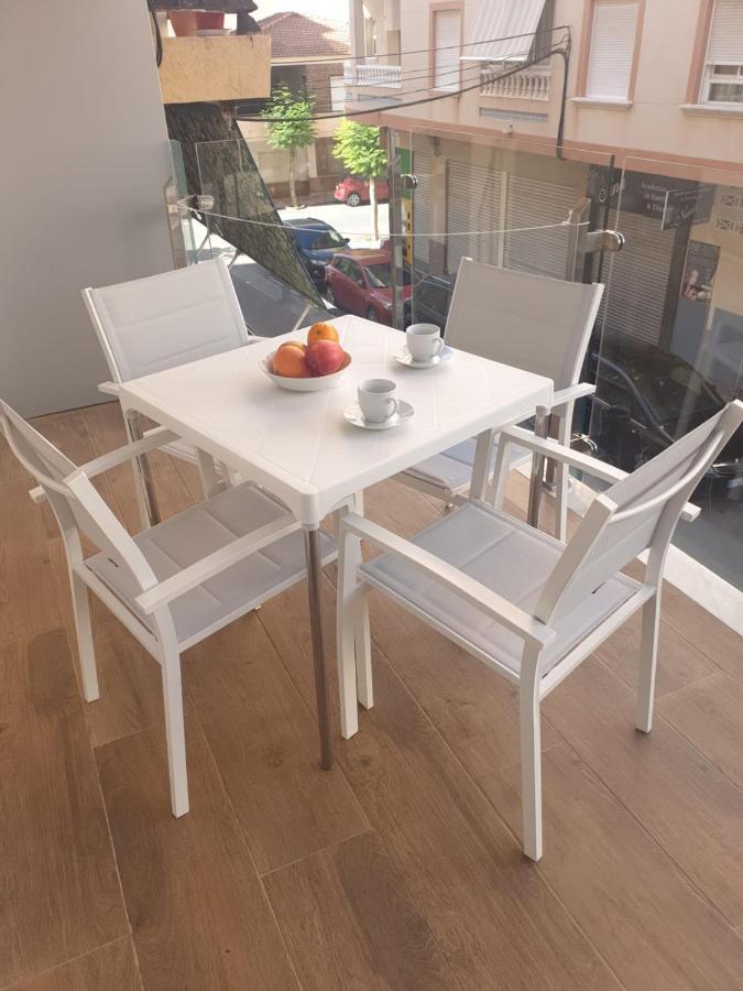 Beach Apartment ตอร์เรเวียคา ภายนอก รูปภาพ